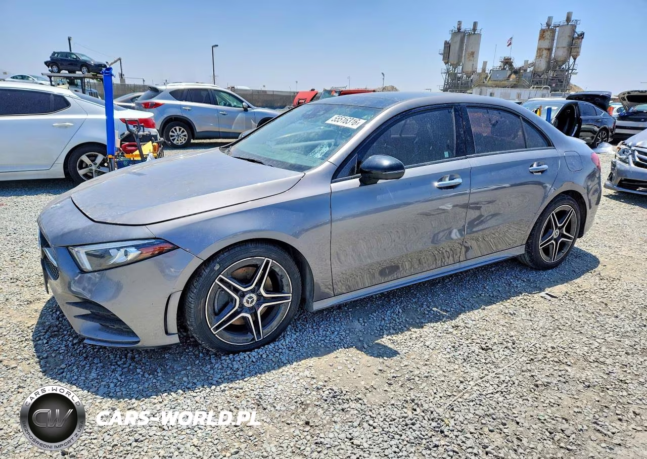 2019 Mercedes-Benz A 220 – zdjęcie 1 z 12
