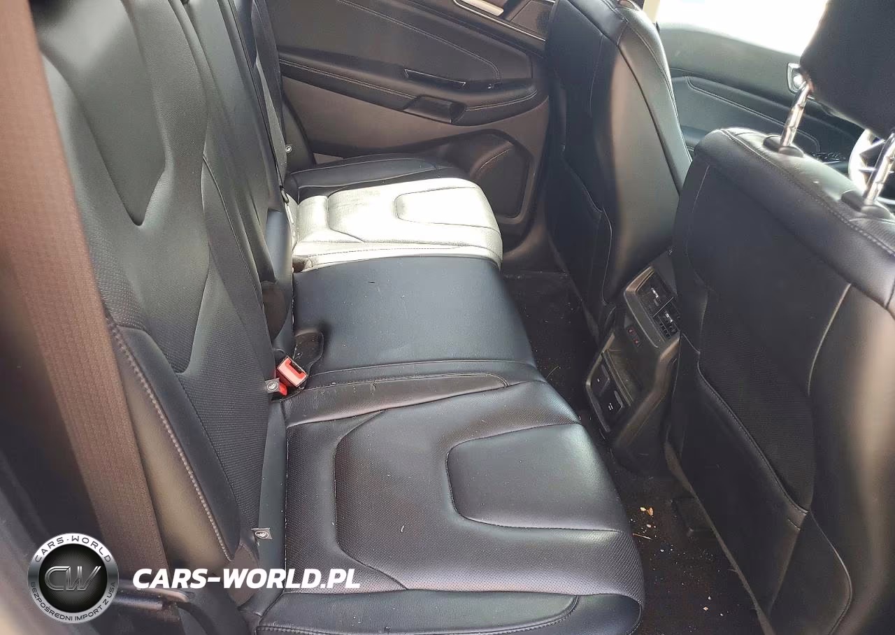 2019 Ford Edge Titanium VIN:2FMPK4K93KBB34459 - 10