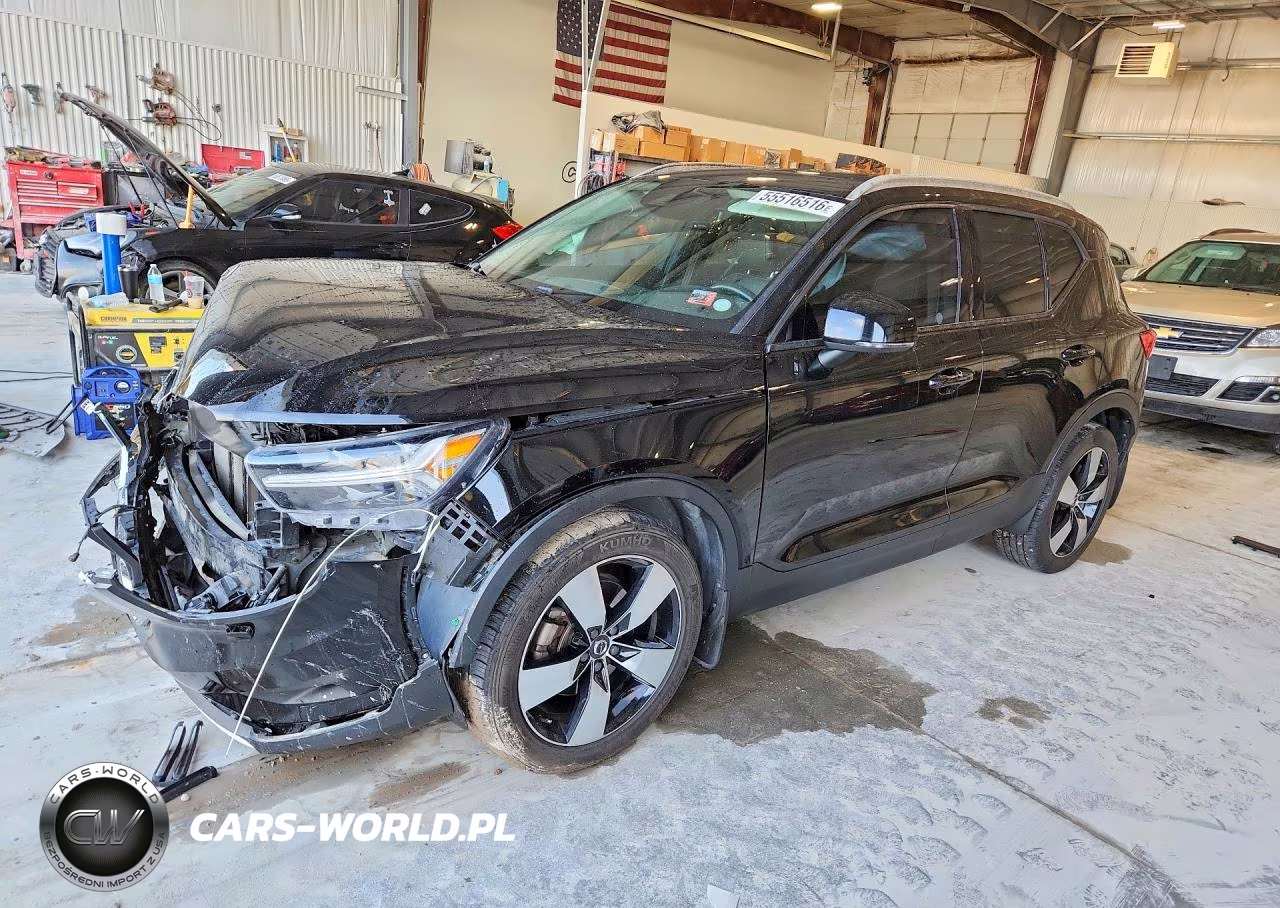 2019 Volvo Xc40 T5 Momentum