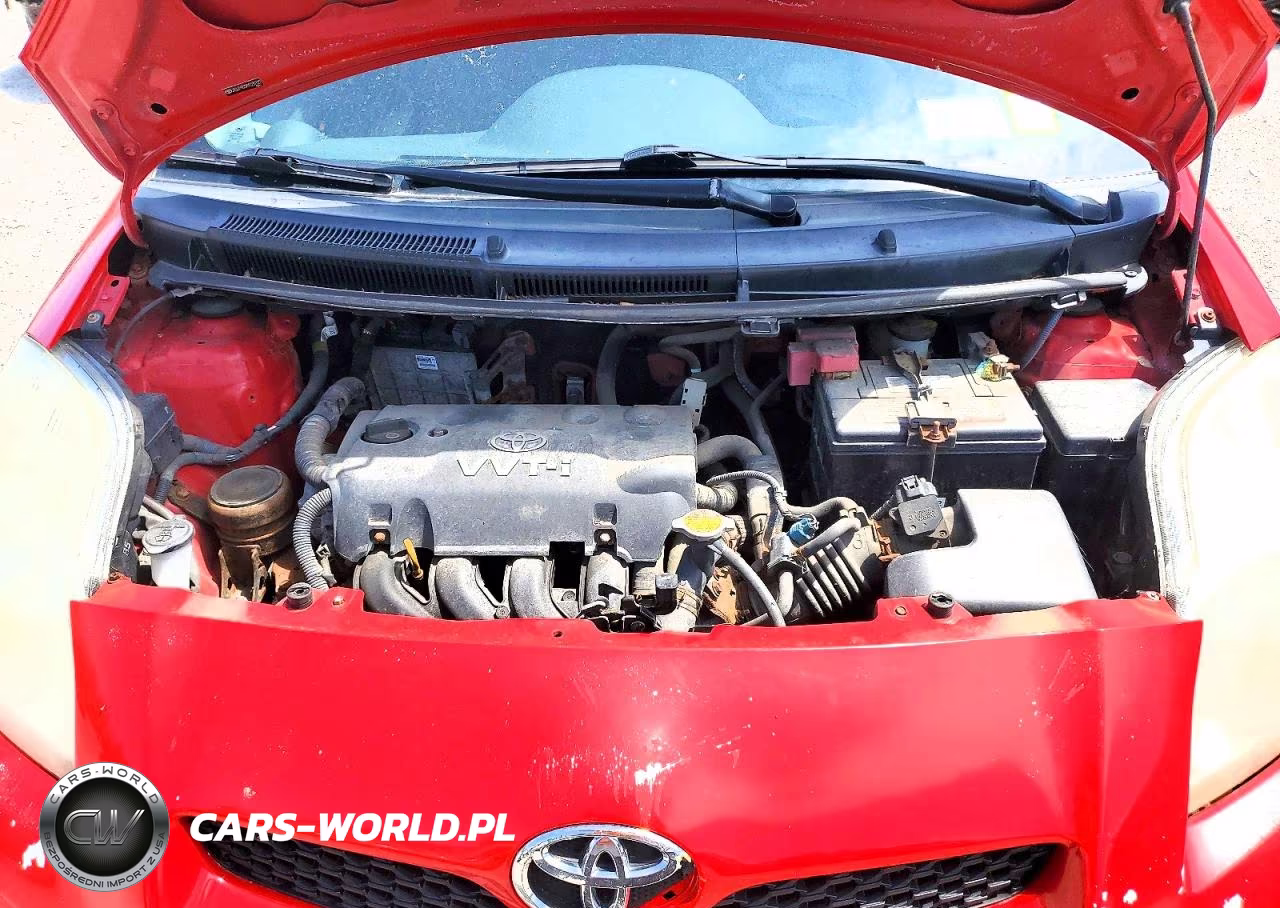 2009 Toyota Yaris Base VIN:JTDJT903X95237122 - 11