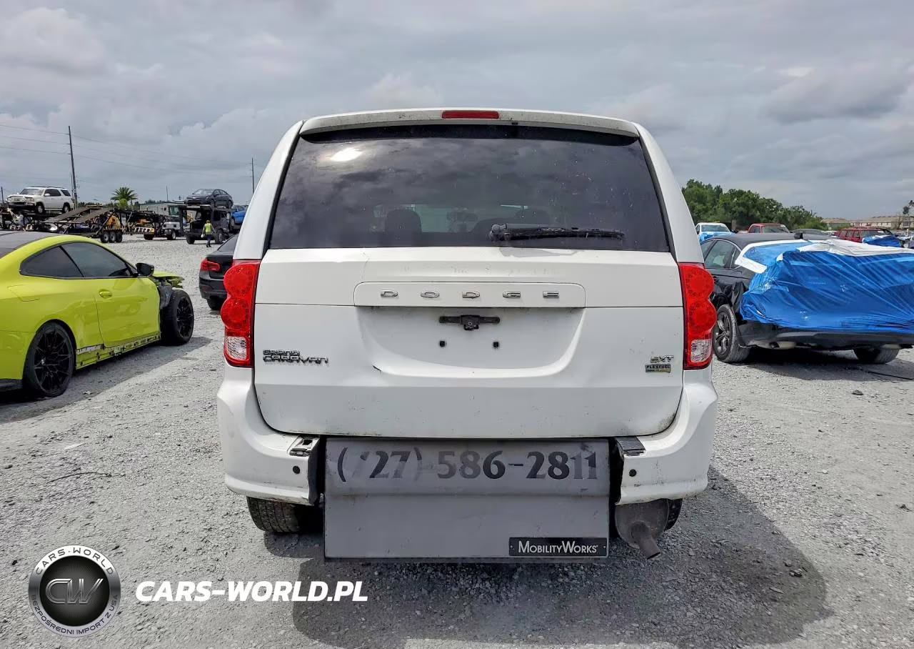 2015 Dodge Grand Caravan Sxt VIN:2C4RDGCG8FR541292 - 6