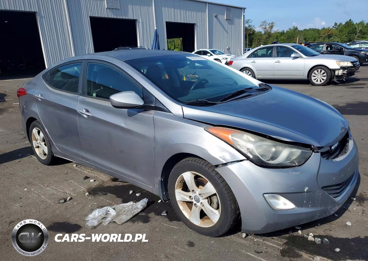 2013 Hyundai Elantra Gls VIN:KMHDH4AE9DU971861 - 4