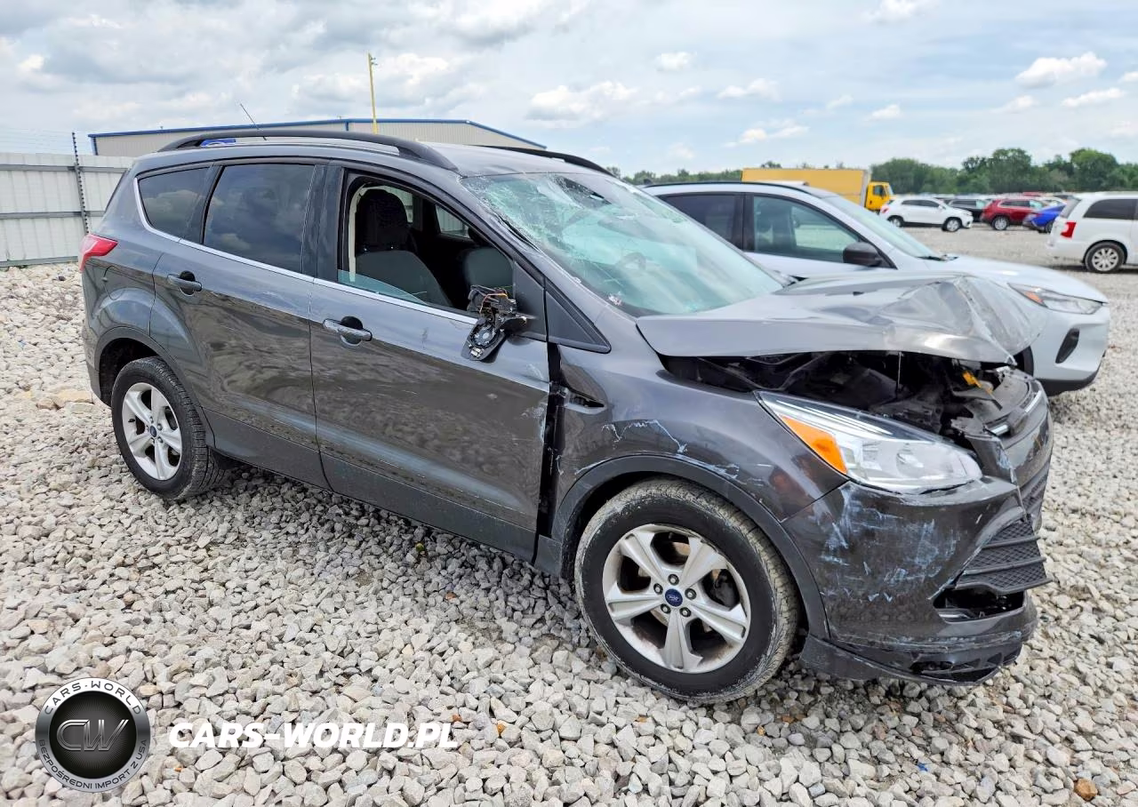 2015 Ford Escape Se VIN:1FMCU0GX9FUC76887 - 4