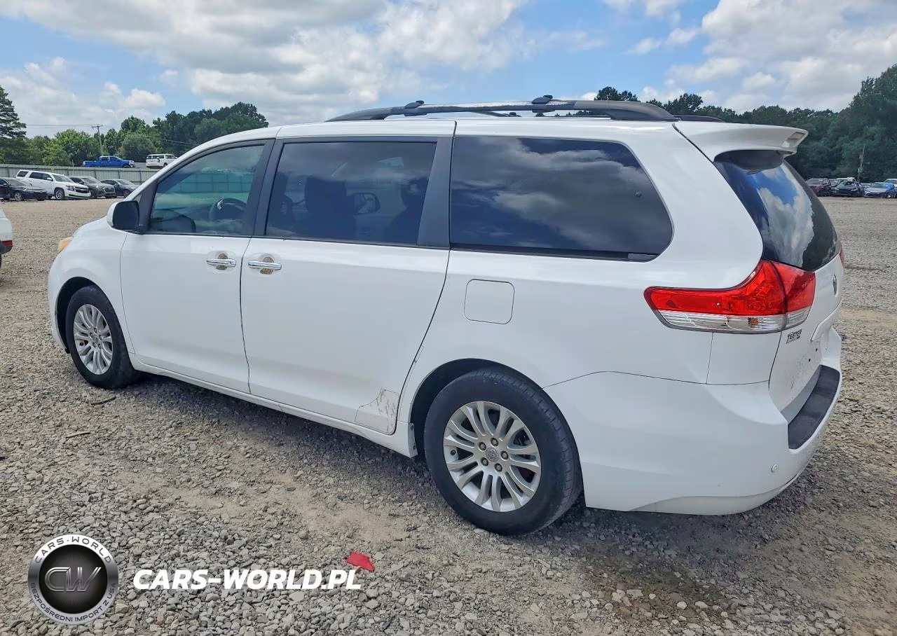 2012 Toyota Sienna Xle 8-Passenger VIN:5TDYK3DC8CS211970 - 2