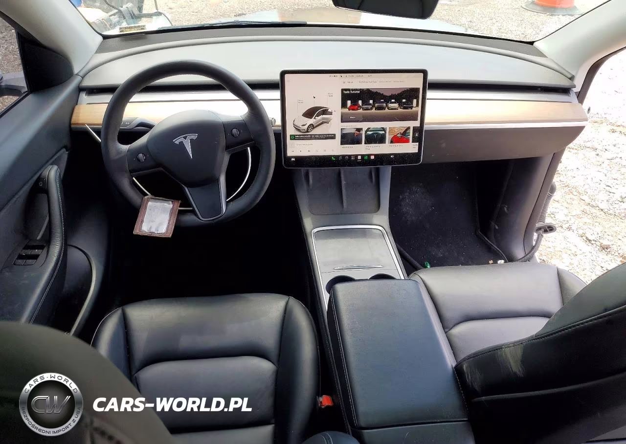 2022 Tesla Model Y VIN:7SAYGDEE9NF436190 - 8