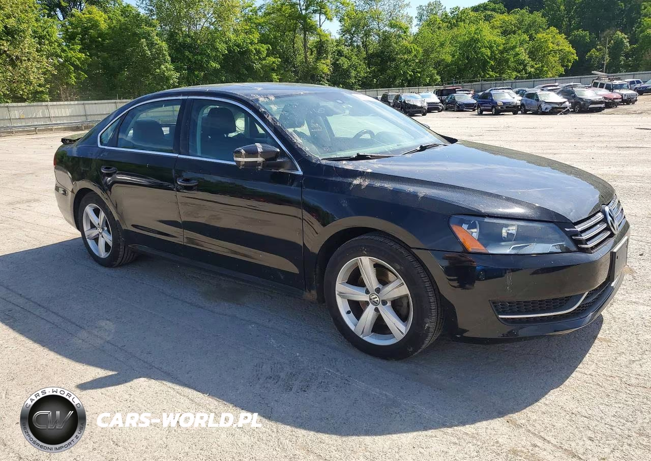 2013 Volkswagen Passat Se VIN:1VWBP7A36DC049257 - 4