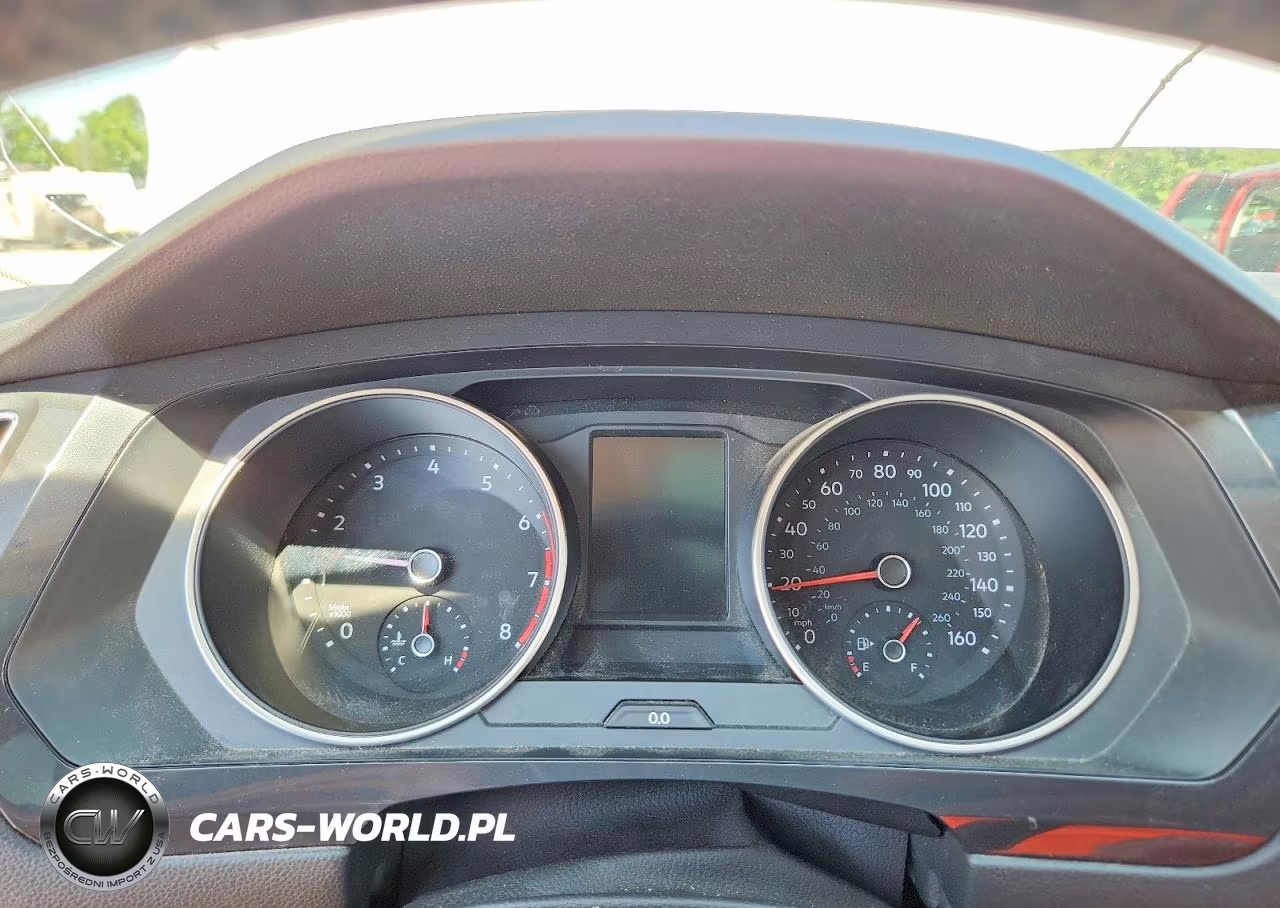 2019 Volkswagen Tiguan Se VIN:3VV2B7AX4KM065779 - 9