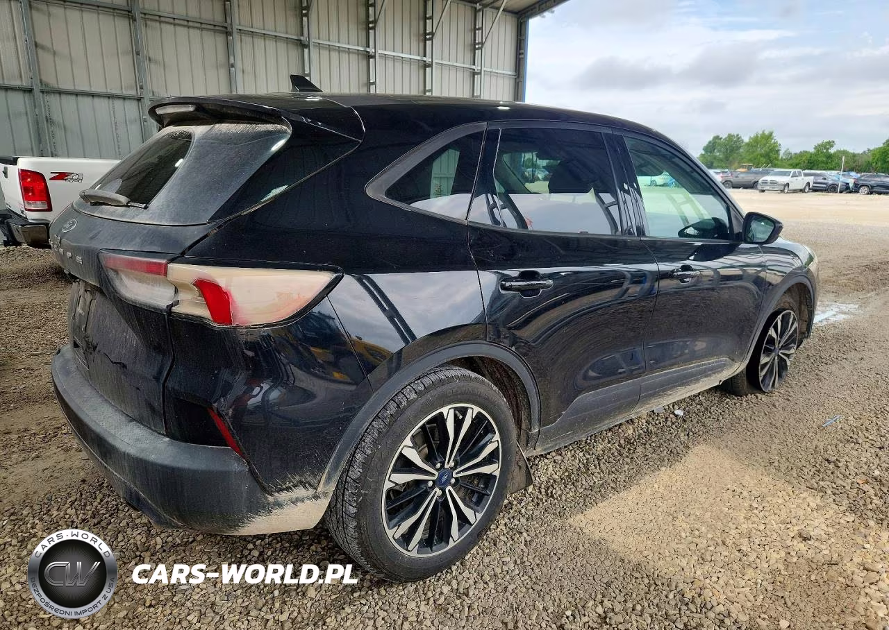 2022 Ford Escape Se VIN:1FMCU0G61NUB56507 - 3