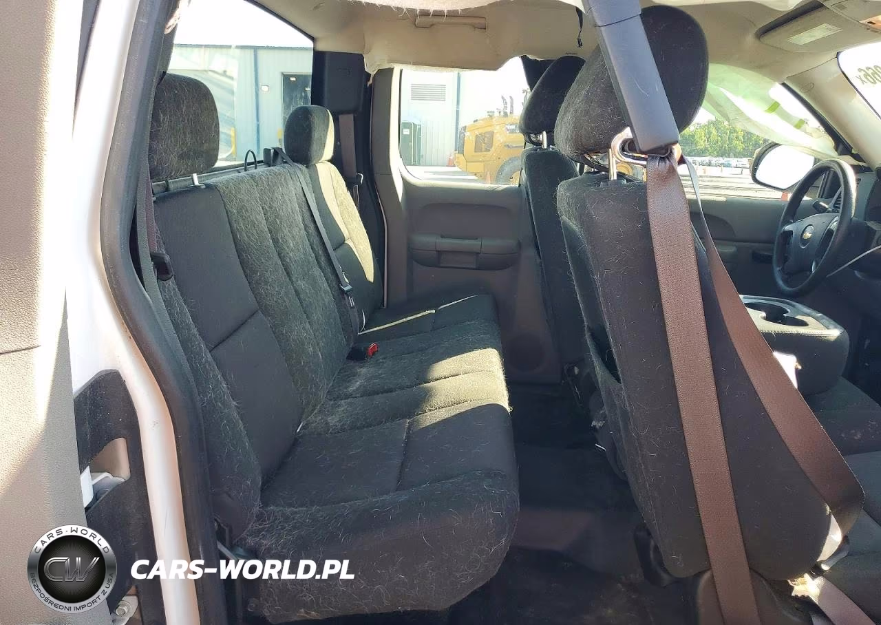 2011 Chevrolet Silverado K1500 VIN:1GCRKPE36BZ326865 - 10