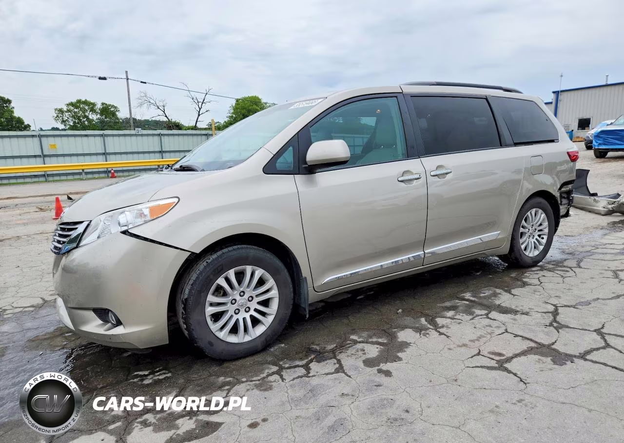 2017 Toyota Sienna Xle Premium 8-Passenger