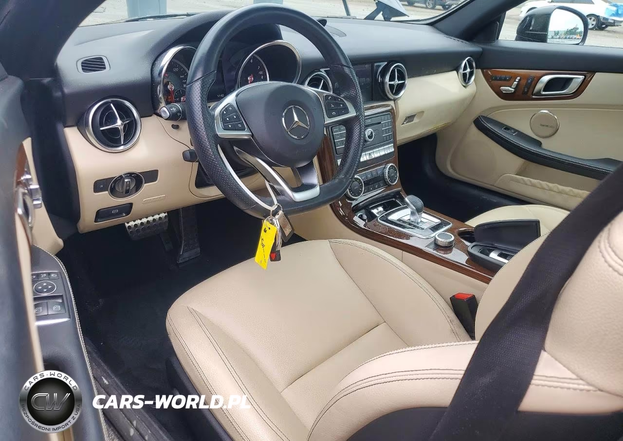 2018 Mercedes-Benz Slc 300 VIN:WDDPK3JA6JF155982 - 8