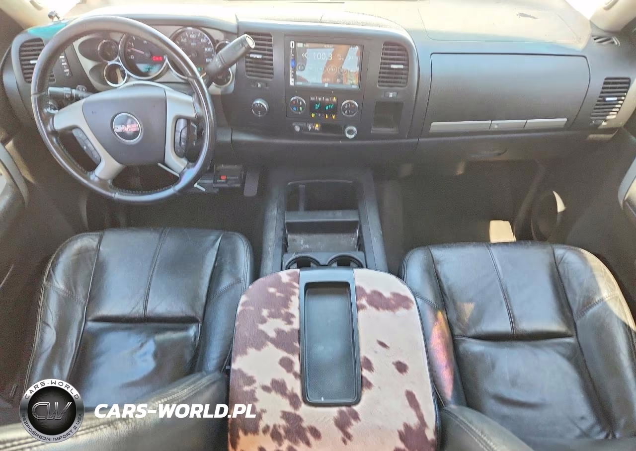 2007 GMC Sierra K2500 Heavy Duty VIN:1GTHK236X7F510548 - 8