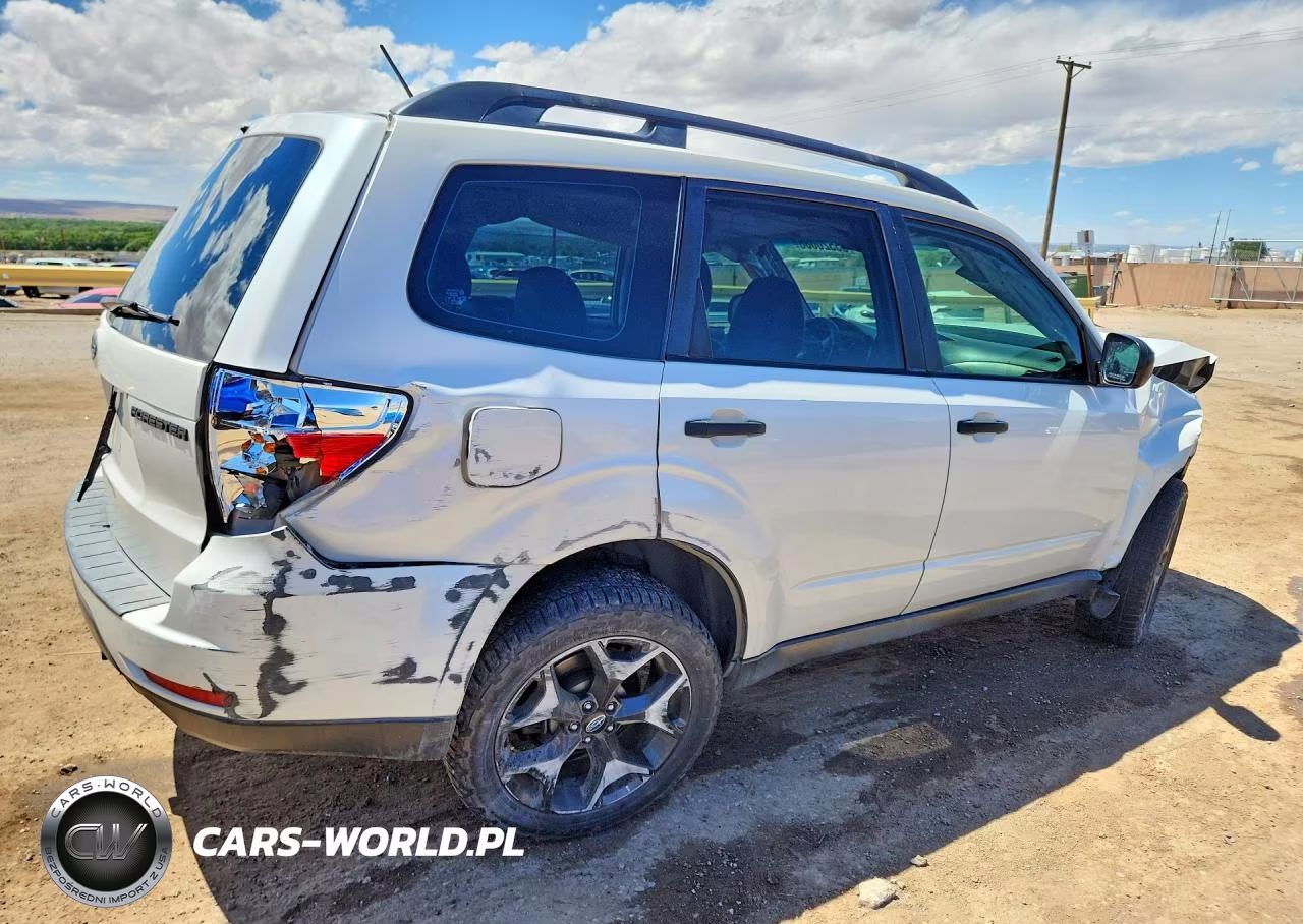 2011 Subaru Forester 2.5X VIN:JF2SHABC3BH725497 - 3