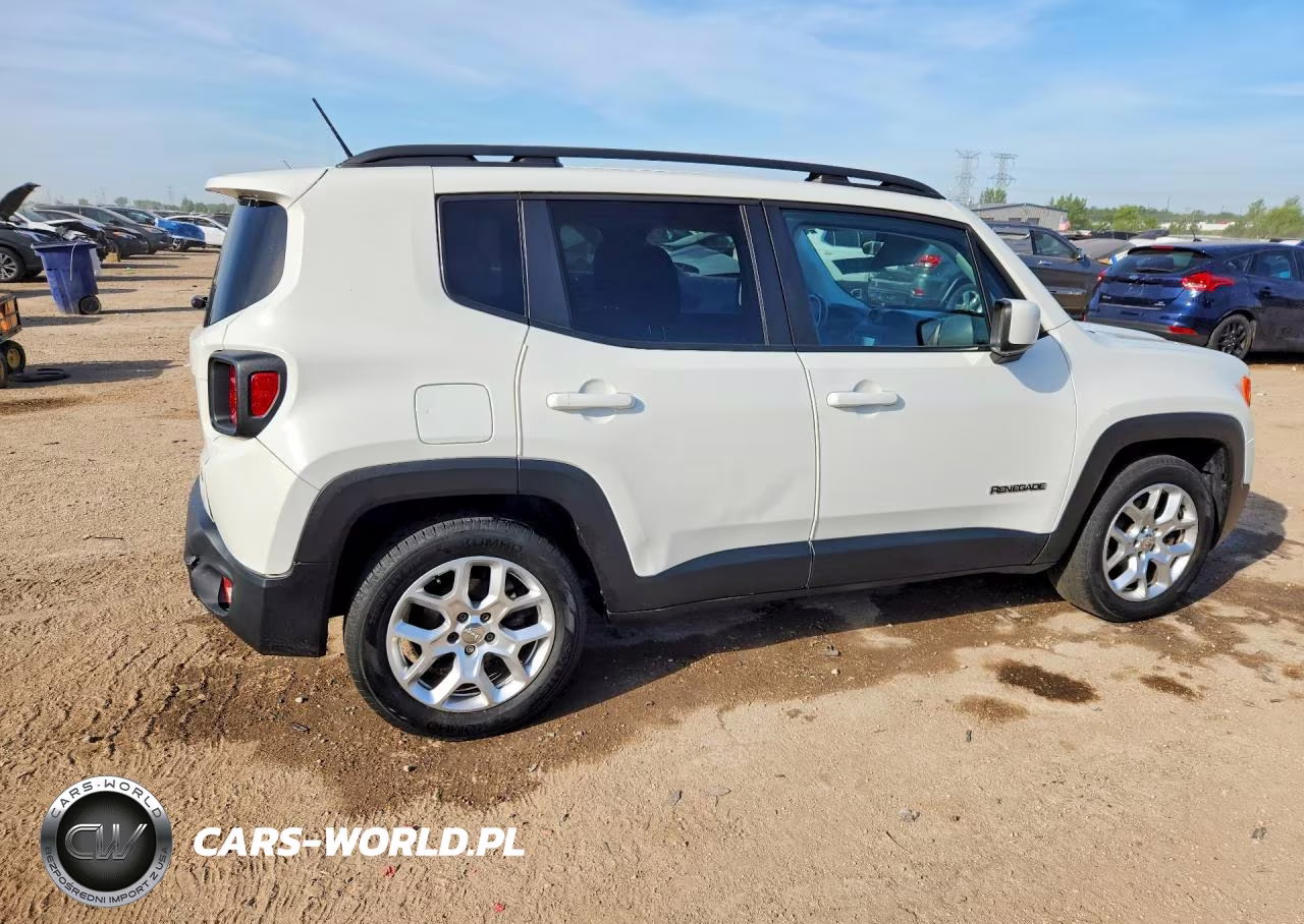 2015 Jeep Renegade Latitude VIN:ZACCJABT9FPB44527 - 3