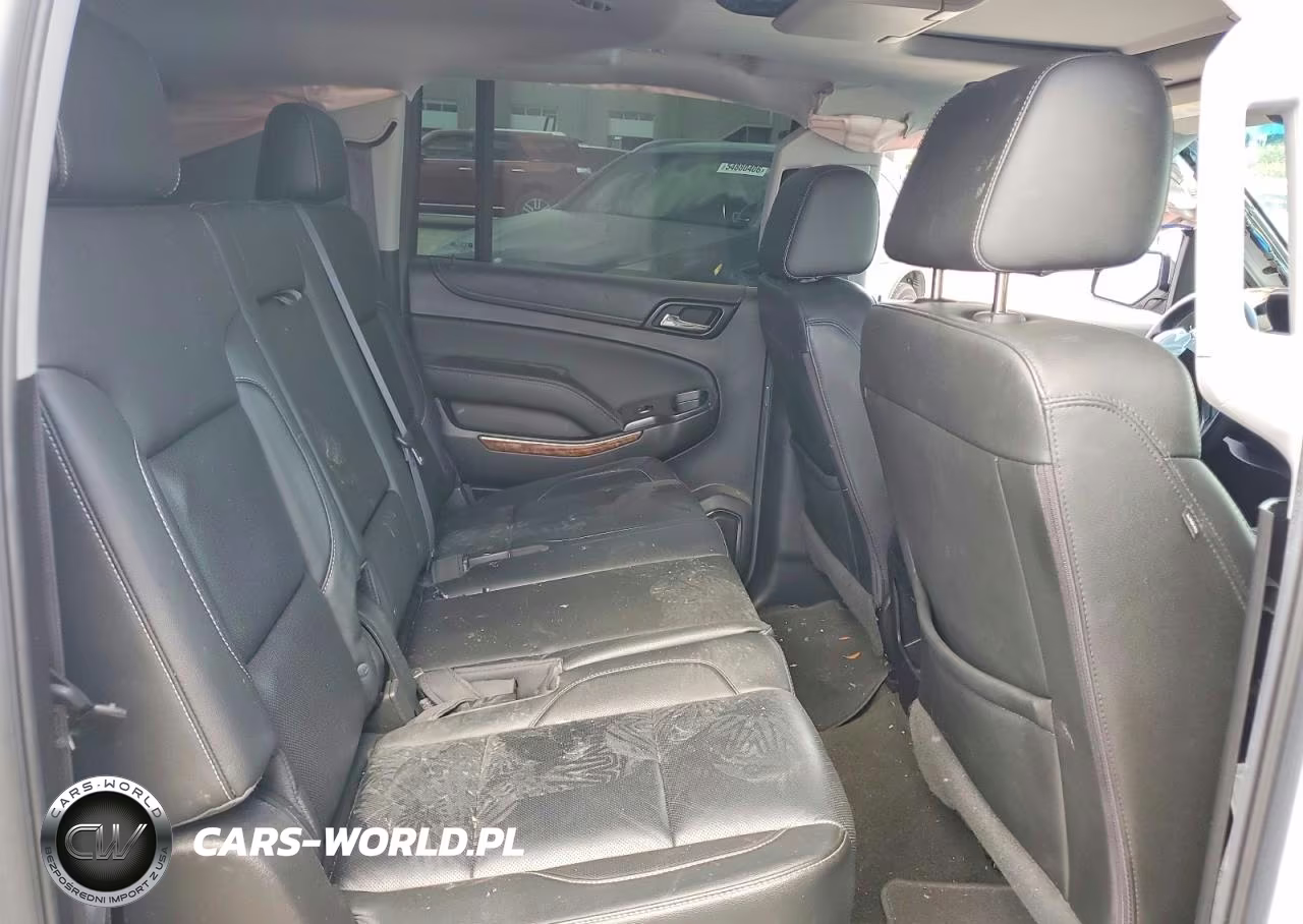2017 Chevrolet Suburban K1500 Premier VIN:1GNSKJKC6HR173049 - 11