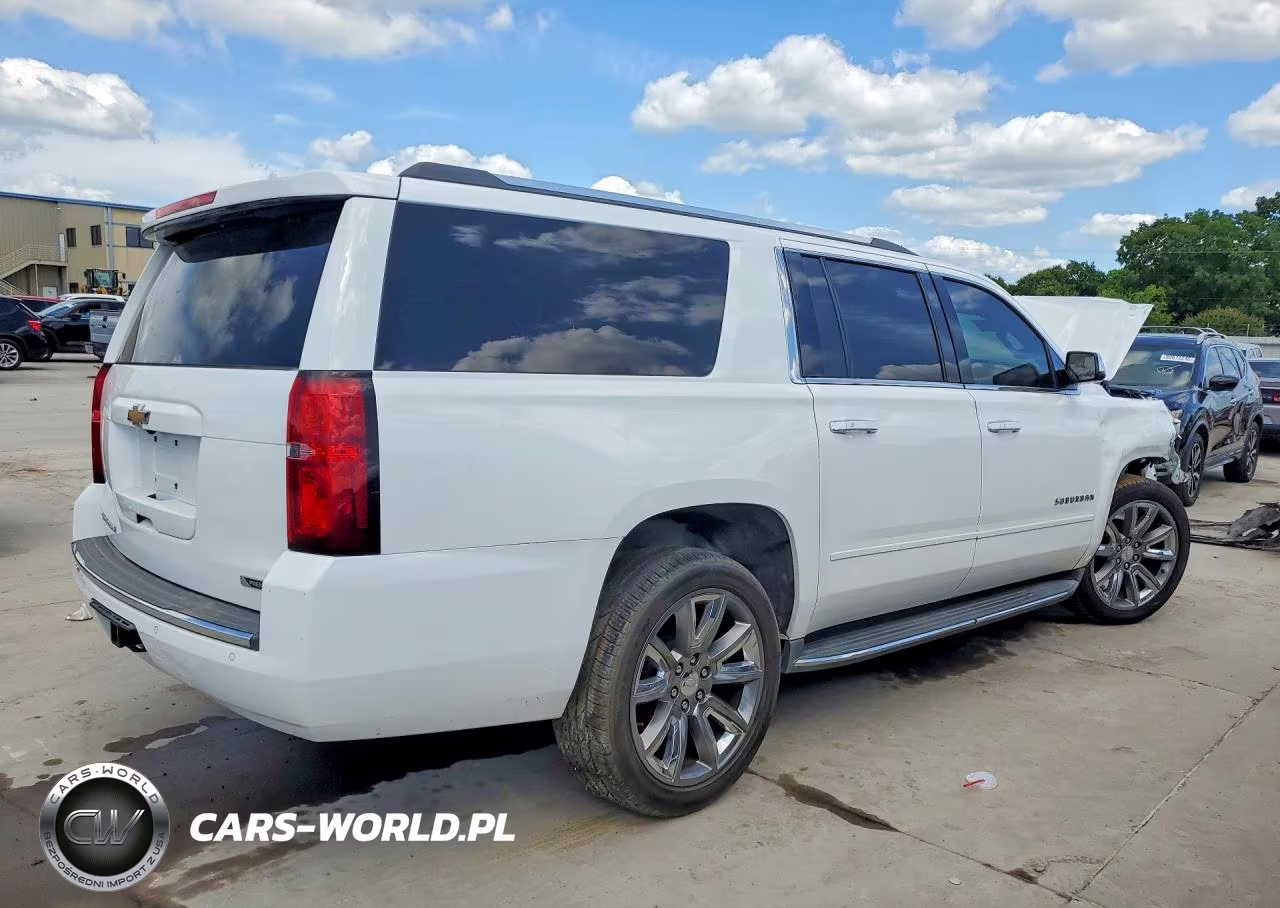 2017 Chevrolet Suburban K1500 Premier VIN:1GNSKJKC6HR173049 - 3