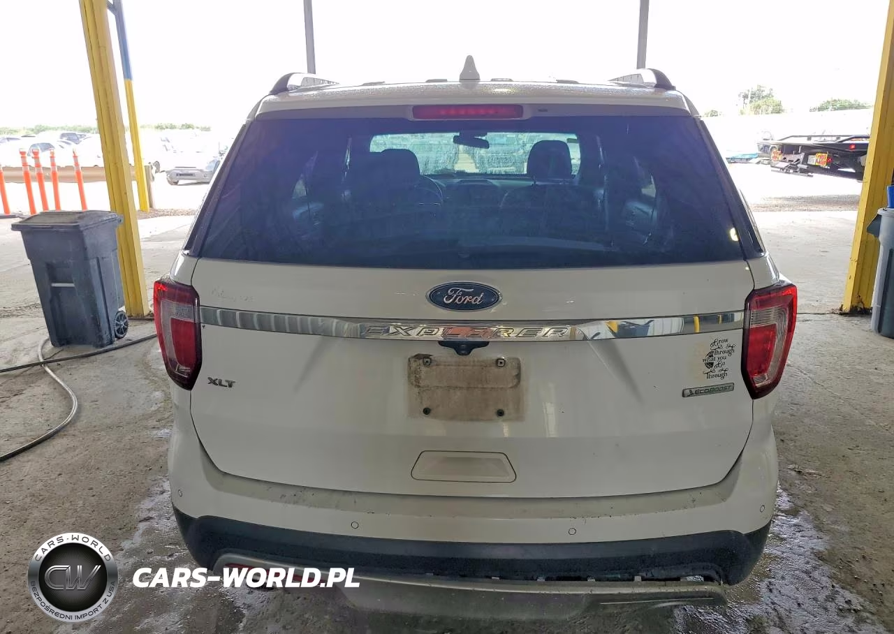 2017 Ford Explorer Xlt VIN:1FM5K7DHXHGB62242 - 6