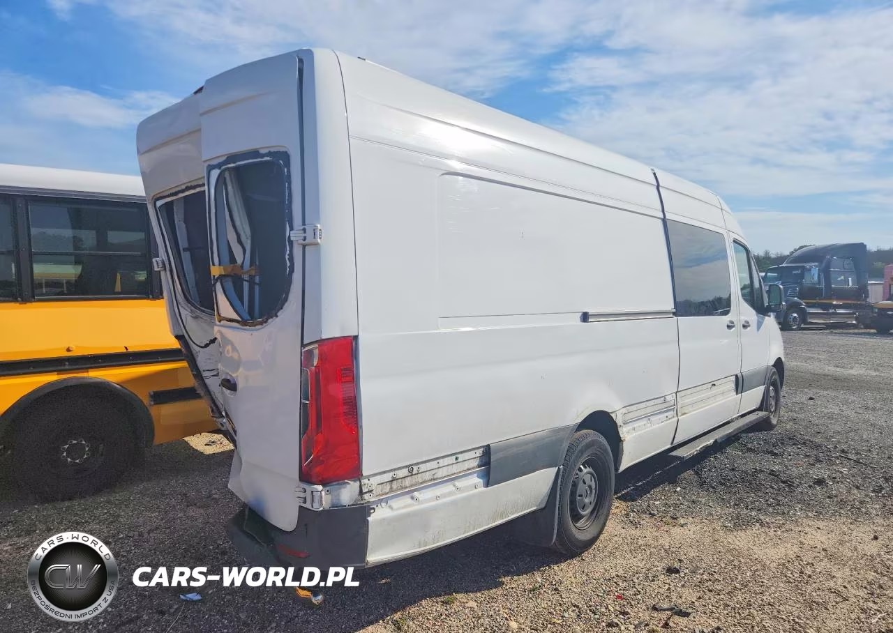 2020 Mercedes Benz Sprinter 2500 Delivery Van VIN:W1W4EDHY1LT021628 - 3