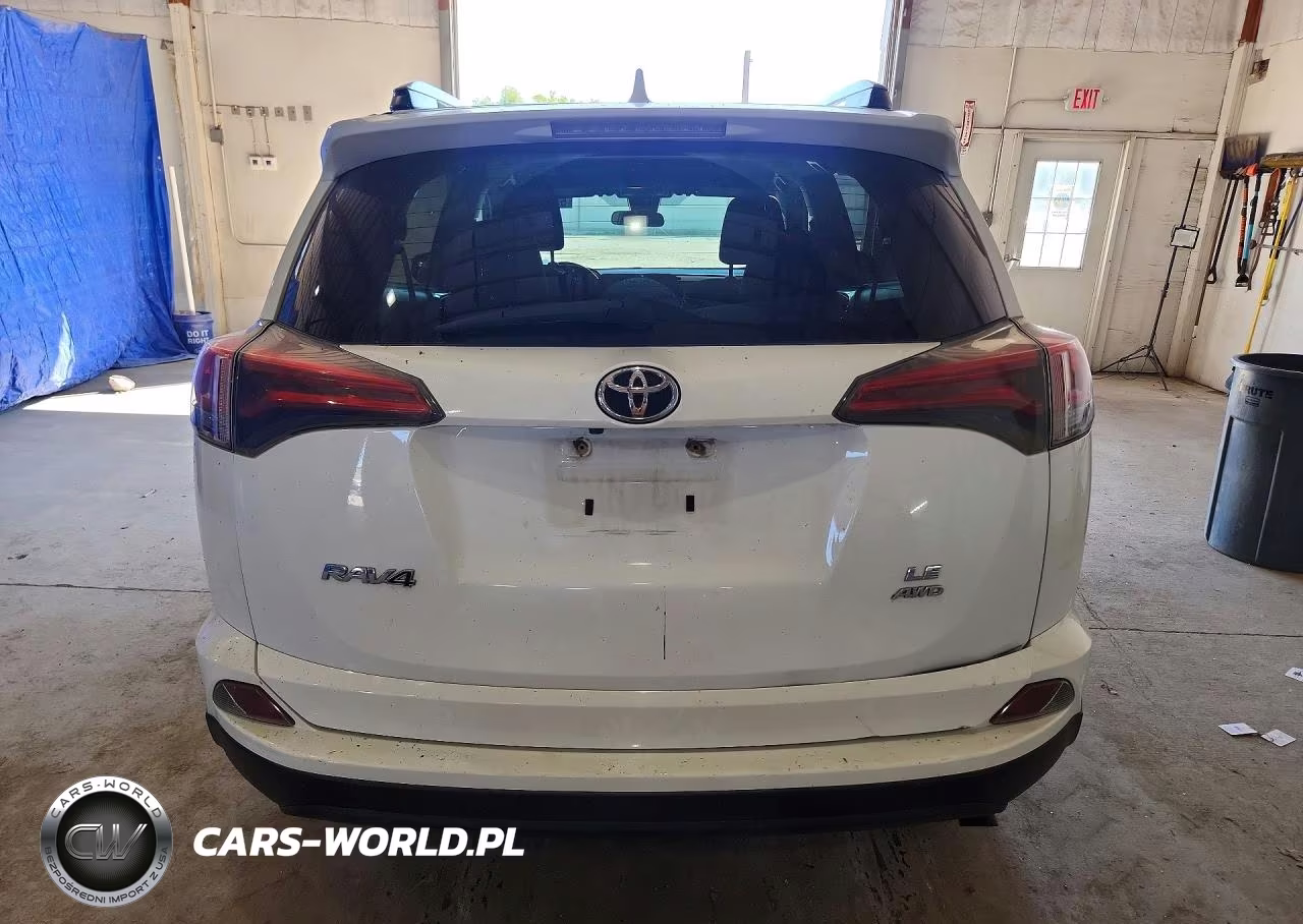 2017 Toyota Rav4 Le VIN:JTMBFREV8HJ104810 - 6