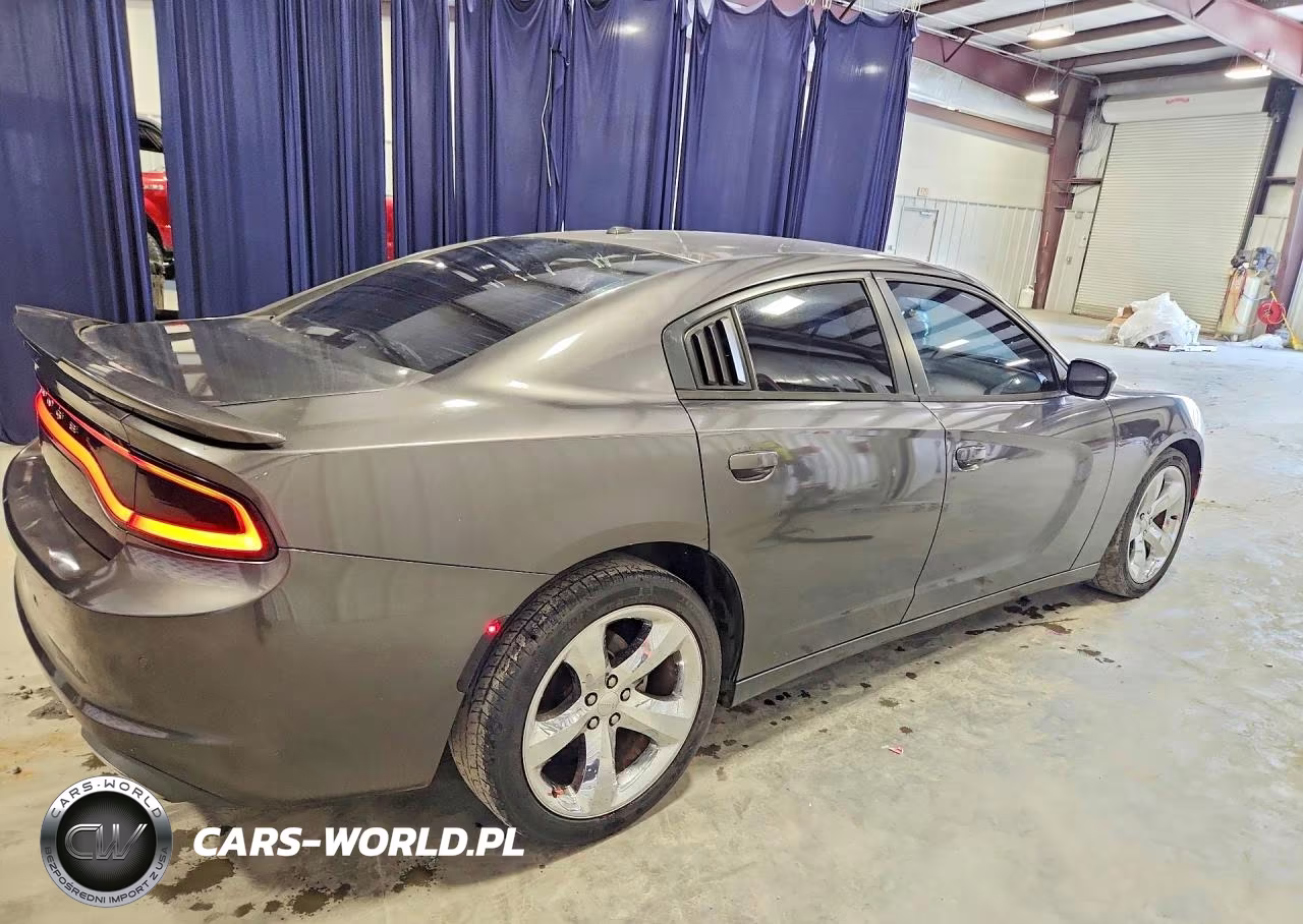 2015 Dodge Charger VIN:2C3CDXBG8FH812806 - 3