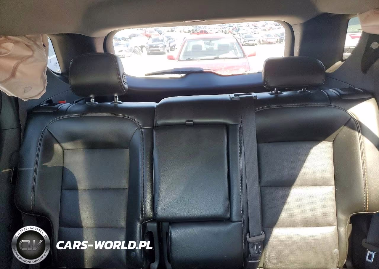 2019 Chevrolet Equinox Premier VIN:3GNAXNEV4KS672387 - 10