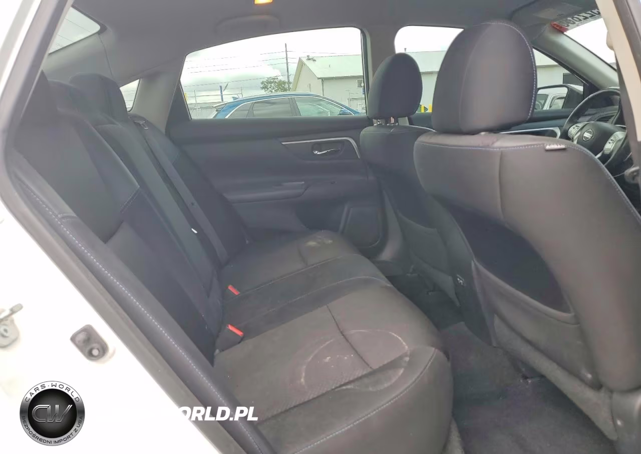 2018 Nissan Altima 2.5 Sr VIN:1N4AL3AP4JC260724 - 10