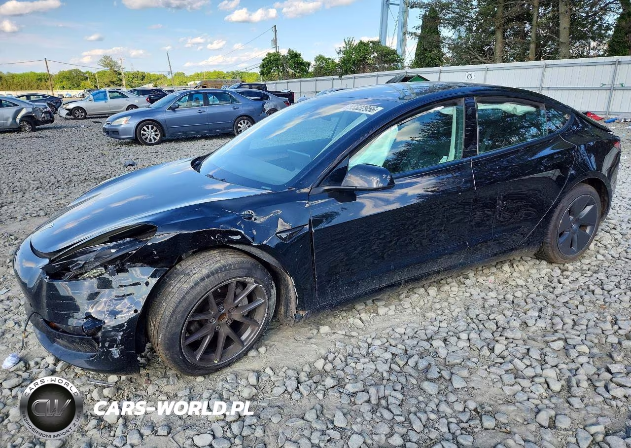 2022 Tesla Model 3 – zdjęcie 1 z 12