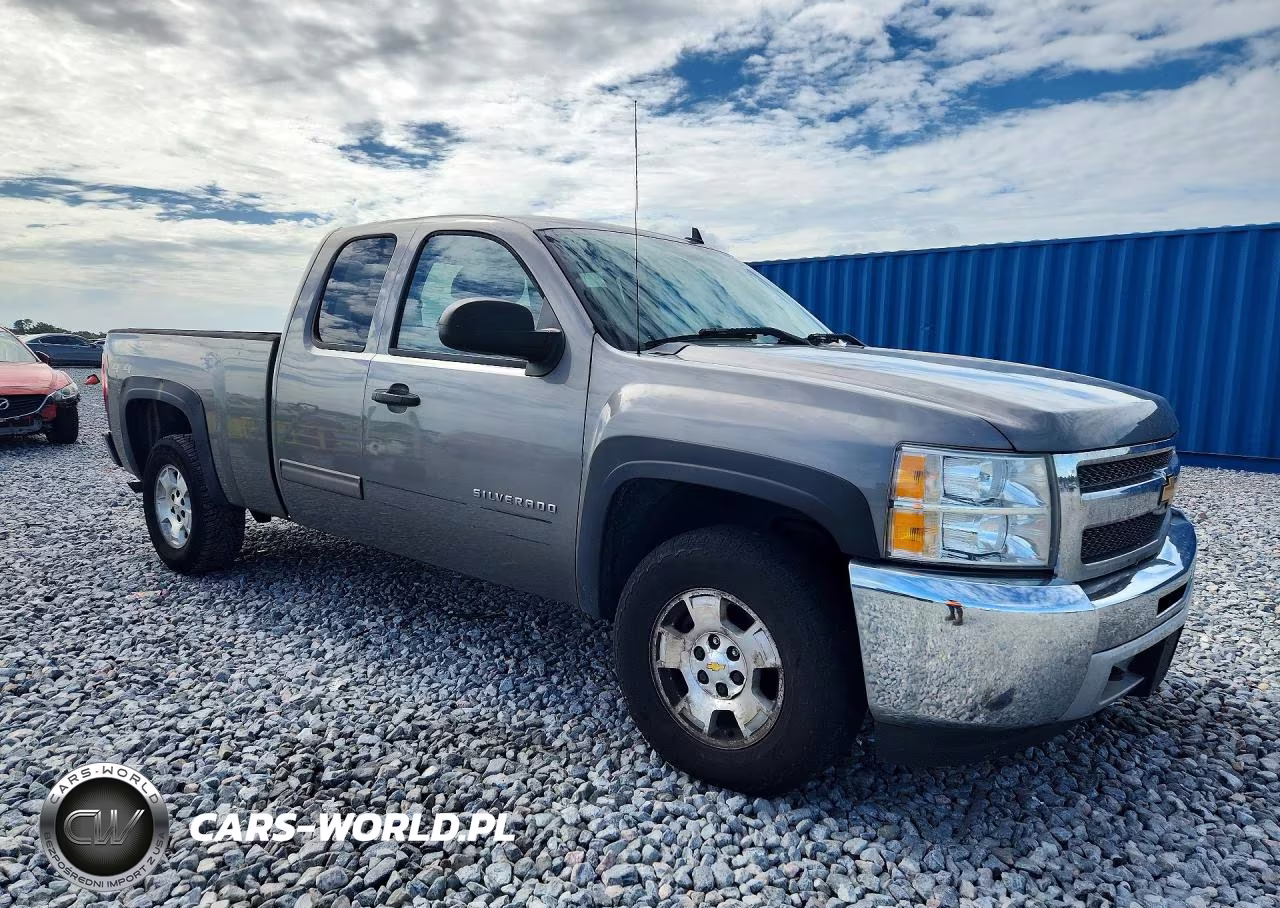 2013 Chevrolet Silverado K1500 Lt VIN:1GCRKSE75DZ237944 - 4