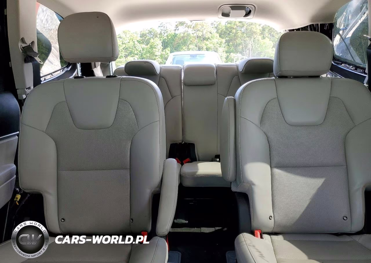 2020 Kia Telluride S VIN:5XYP6DHC7LG080849 - 10