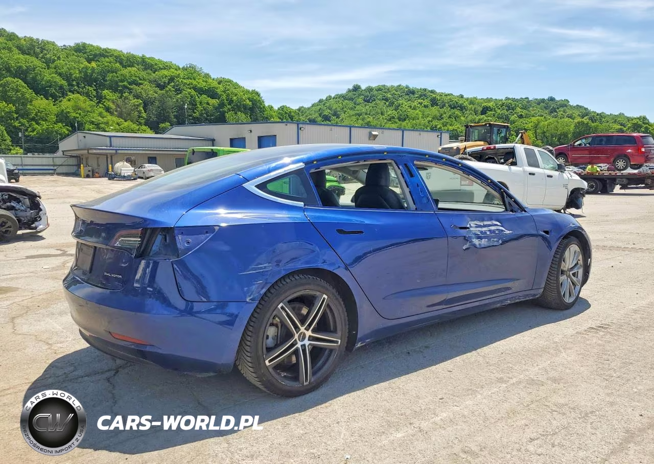 2020 Tesla Model 3 VIN:5YJ3E1EB6LF620503 - 3