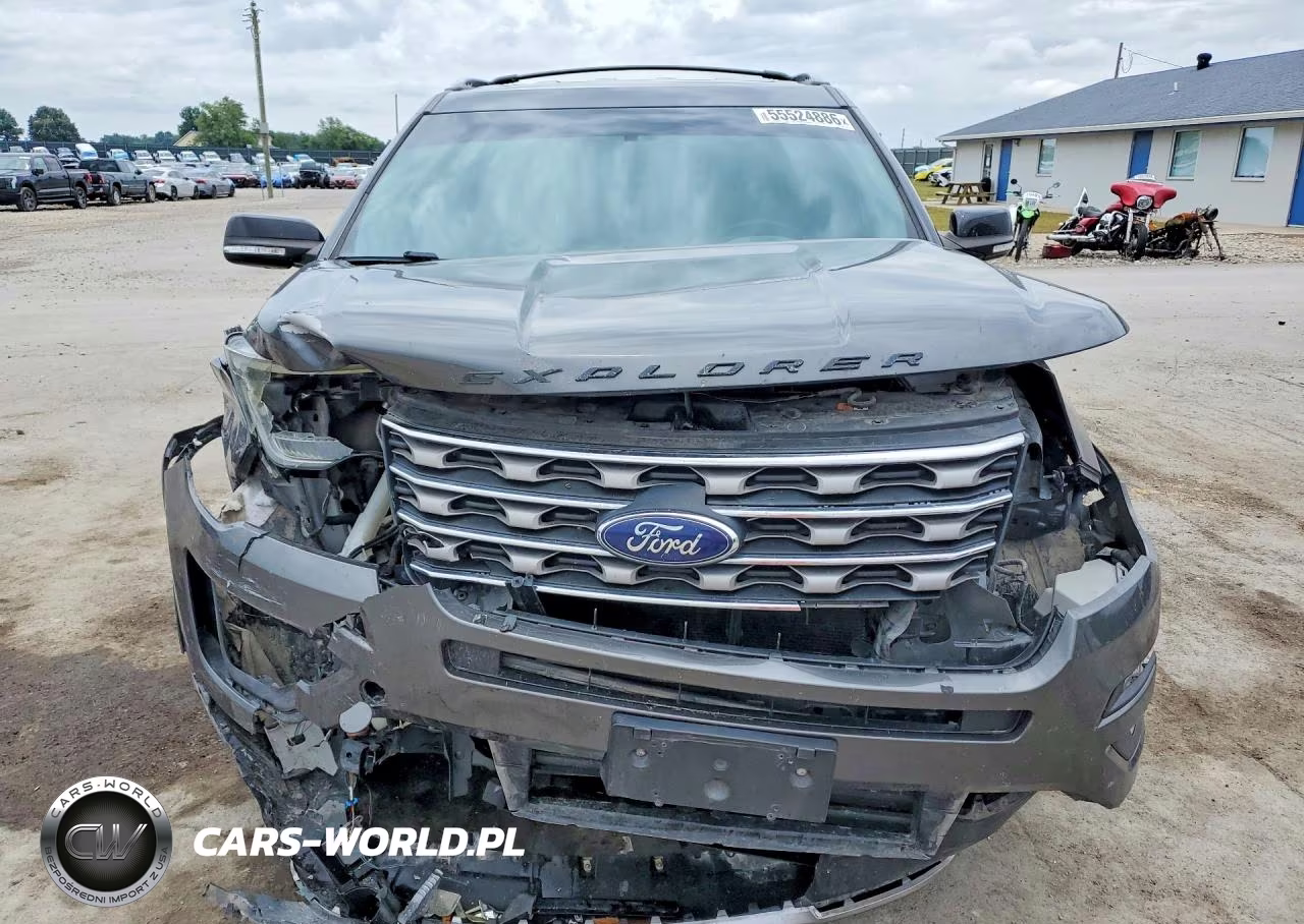 2017 Ford Explorer Xlt VIN:1FM5K8D83HGA93352 - 5