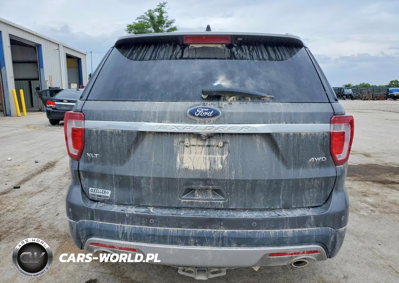 2017 Ford Explorer Xlt VIN:1FM5K8D83HGA93352 - 6