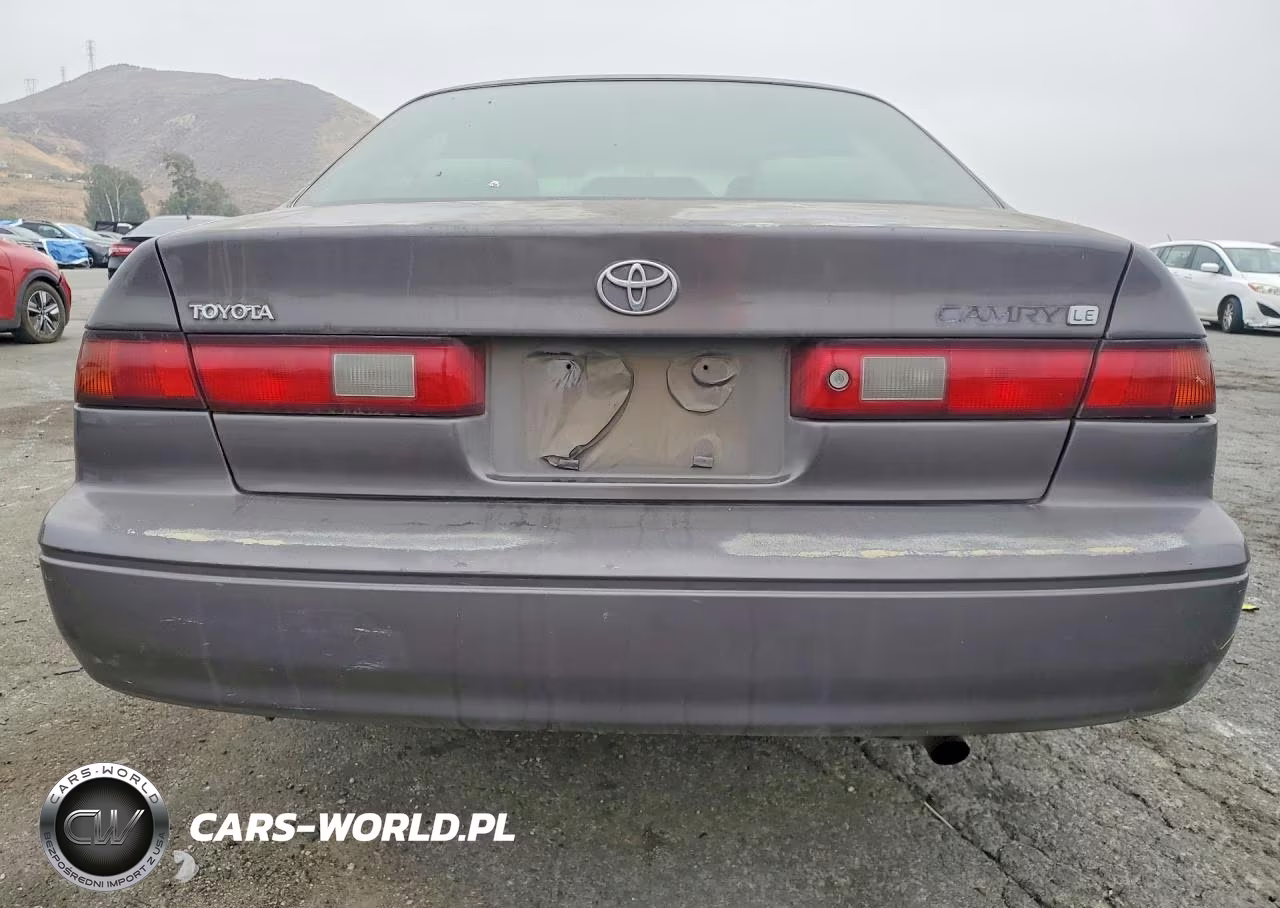 1998 Toyota Camry Le VIN:JT2BG22KXW0241810 - 6