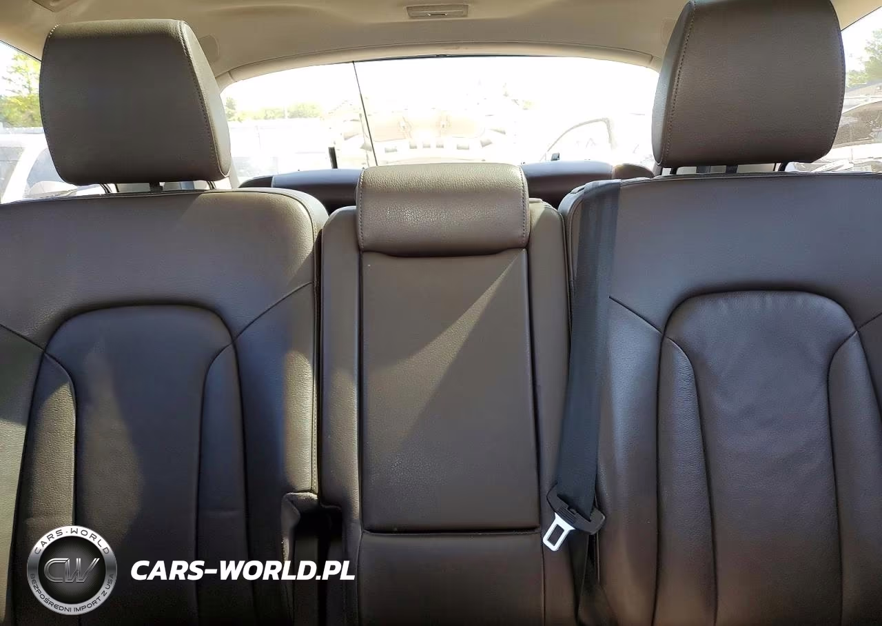 2014 Audi Q7 Premium Plus VIN:WA1LGAFE8ED007189 - 10