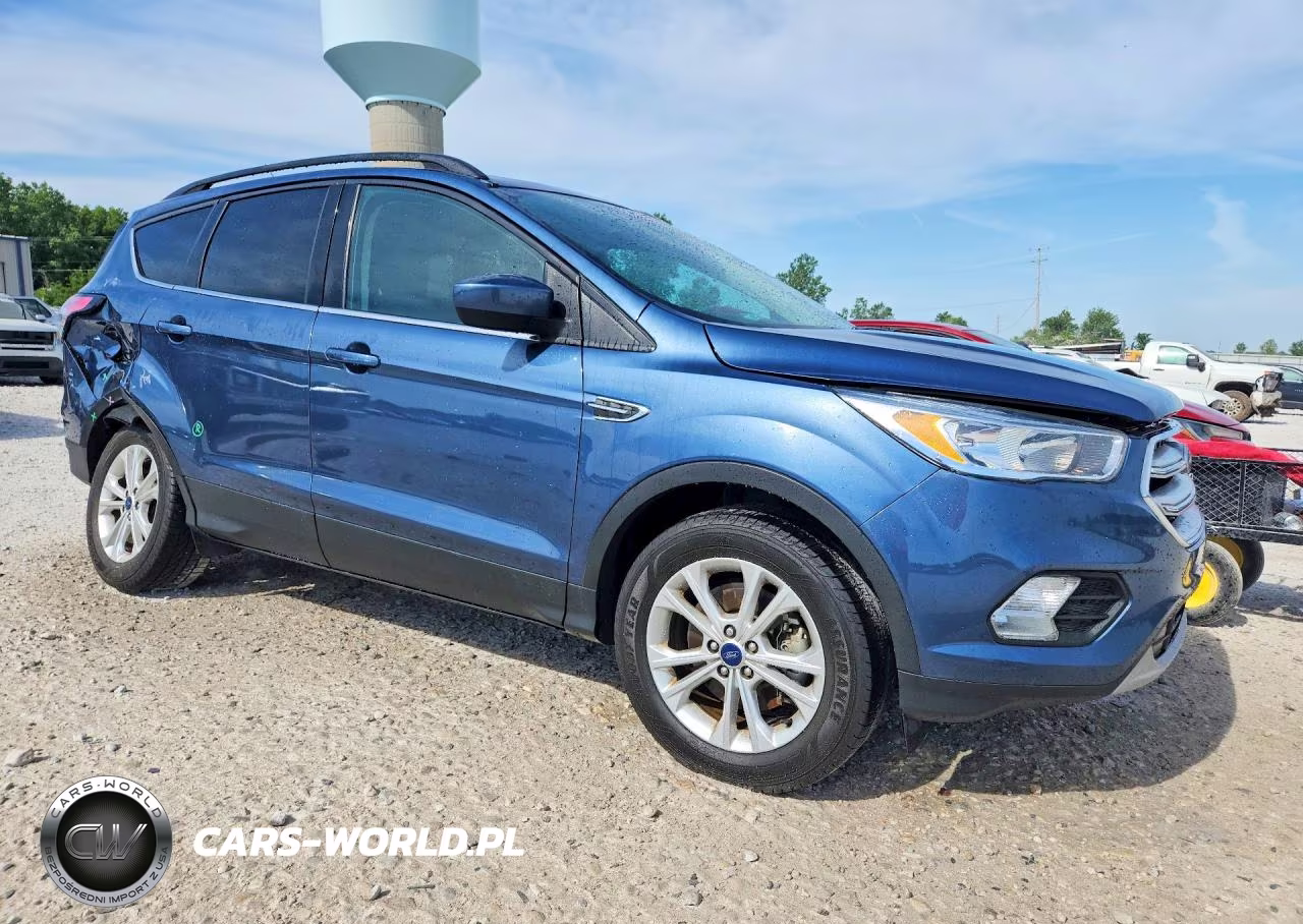 2018 Ford Escape Se VIN:1FMCU9GD9JUA95727 - 4