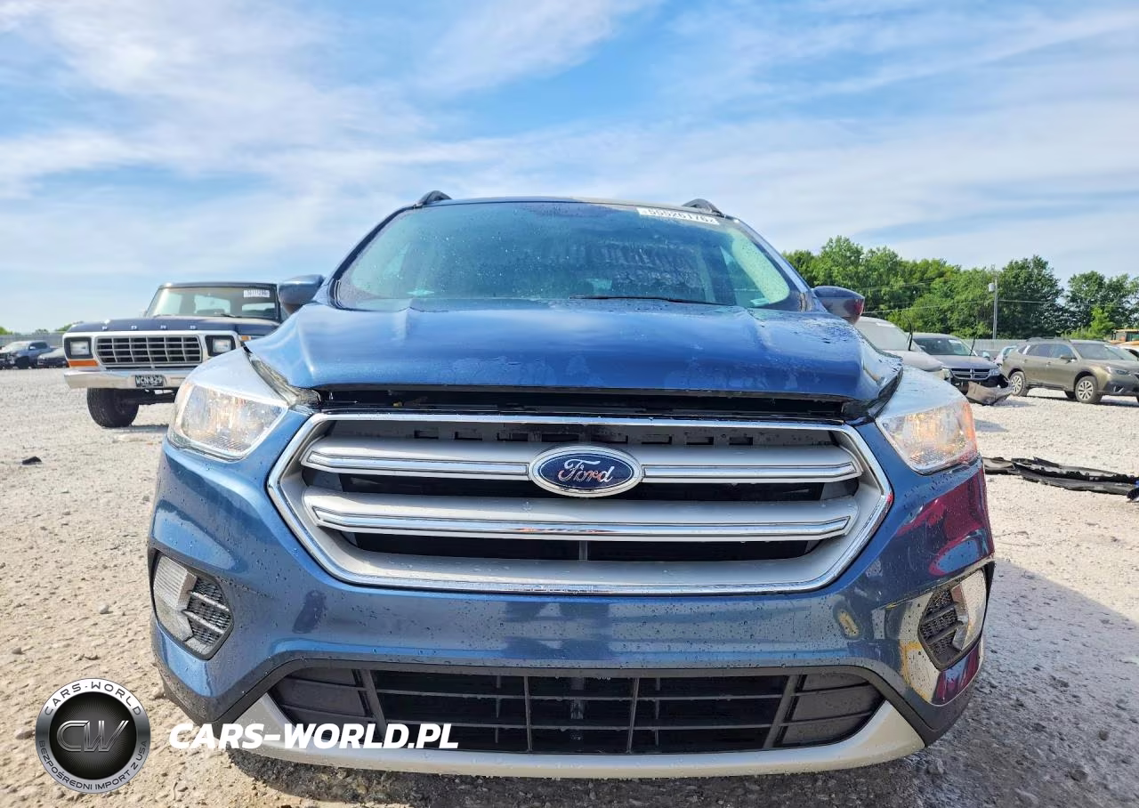 2018 Ford Escape Se VIN:1FMCU9GD9JUA95727 - 5