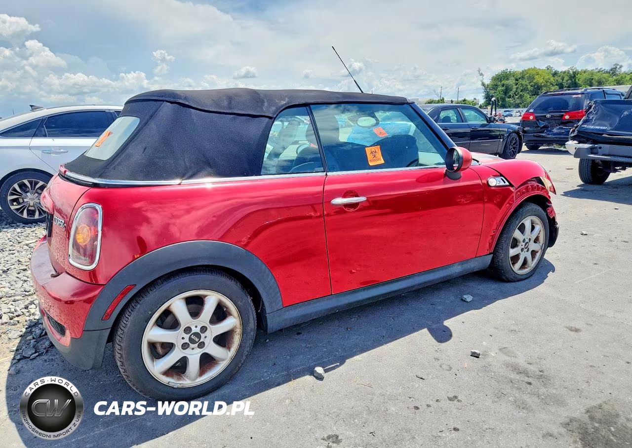 2010 Mini Cooper S VIN:WMWMS3C51ATY08889 - 3
