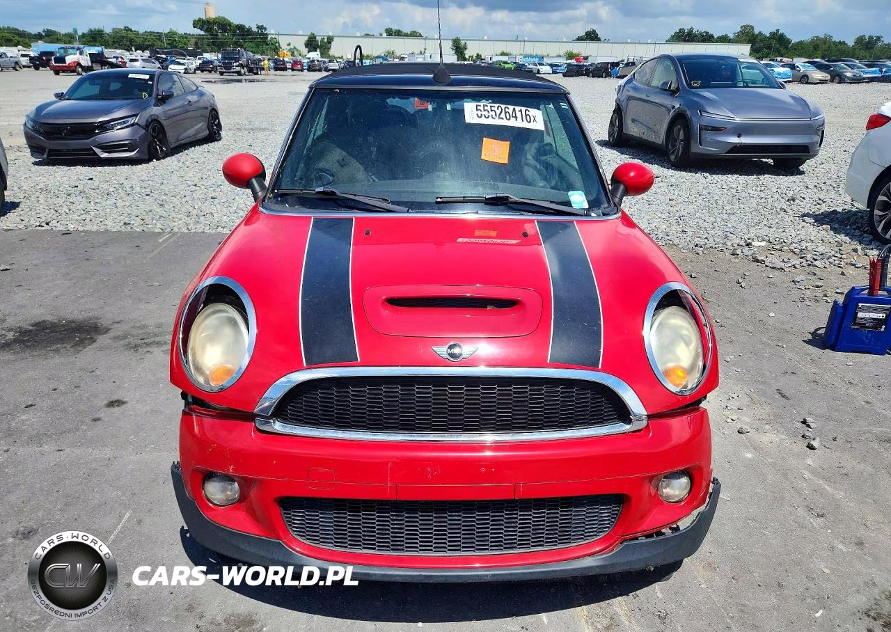 2010 Mini Cooper S VIN:WMWMS3C51ATY08889 - 5