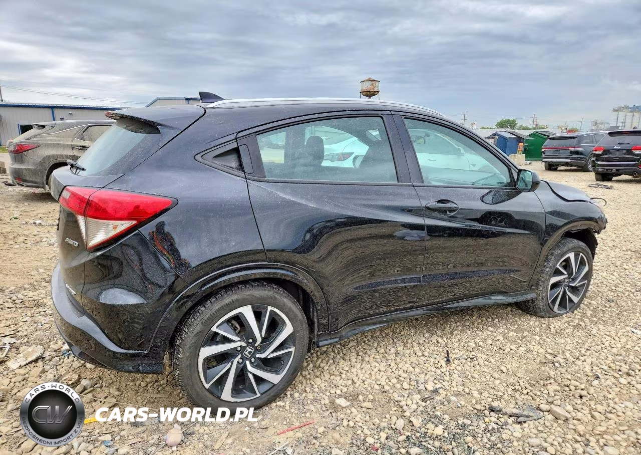 2019 Honda Hr-V Sport VIN:3CZRU5H11KG712127 - 3