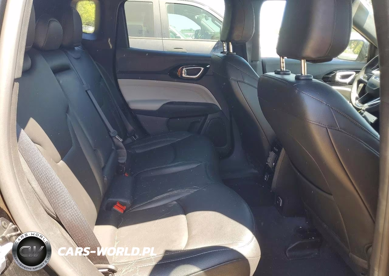 2025 Jeep Compass VIN:3C4NJDCNXST560471 - 11