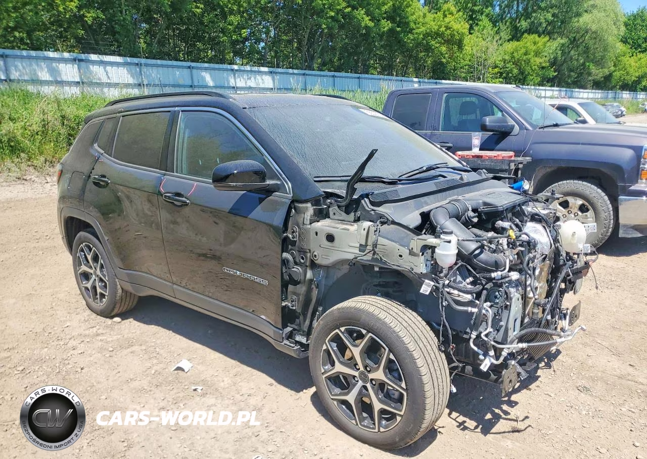 2025 Jeep Compass VIN:3C4NJDCNXST560471 - 4