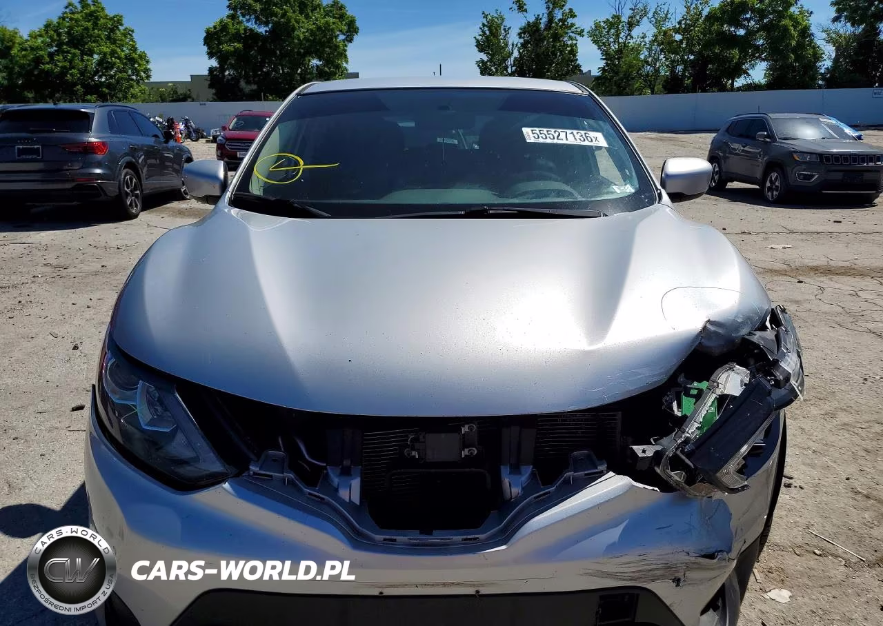 2019 Nissan Rogue Sport S VIN:JN1BJ1CRXKW620315 - 5