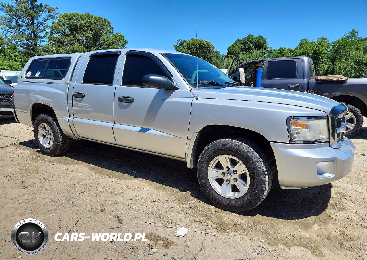 2008 Dodge Dakota Quad Slt VIN:1D7HE48N58S518414 - 4