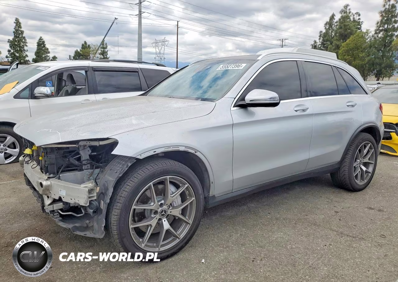 2020 Mercedes-Benz Glc 300