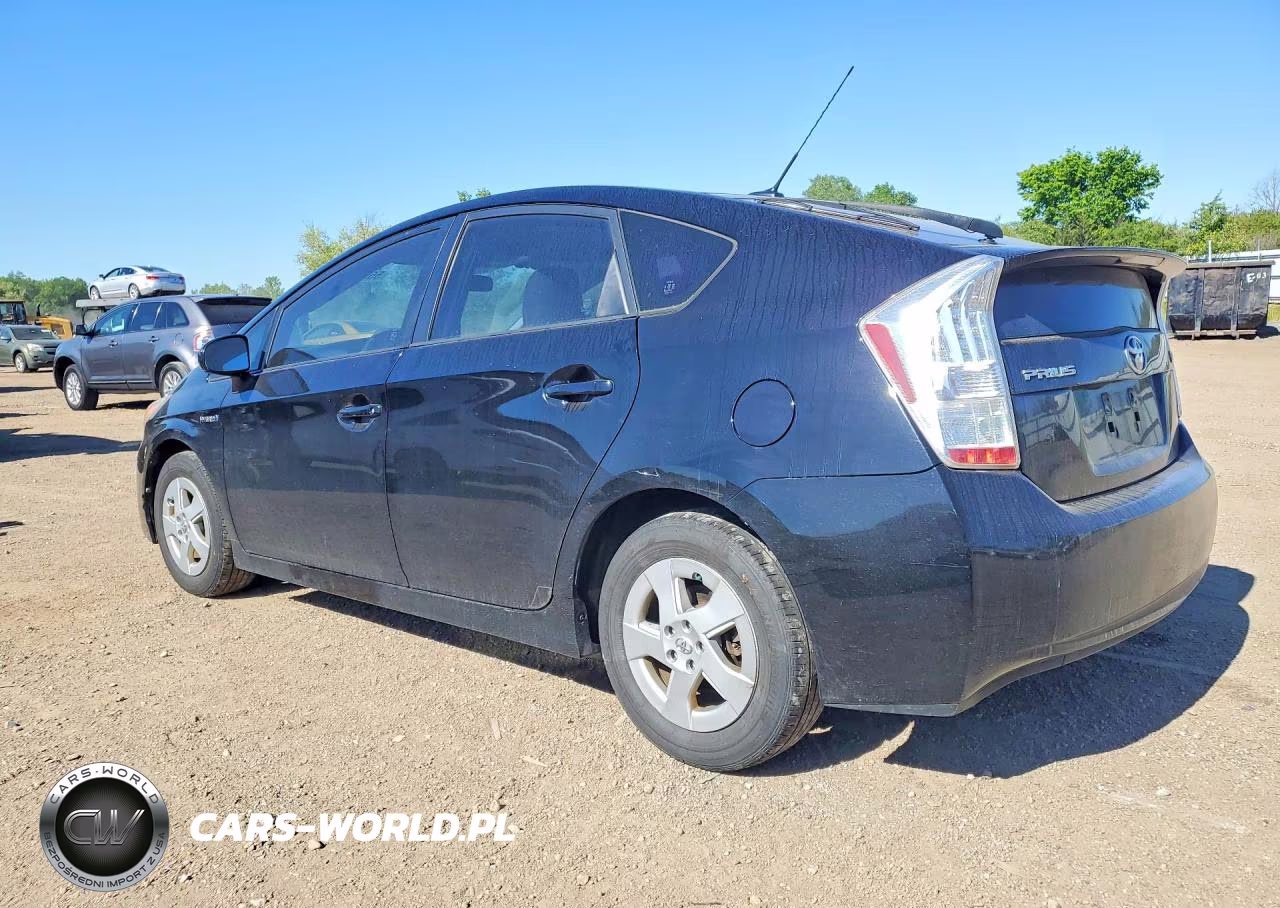 2011 Toyota Prius Two VIN:JTDKN3DU6B1360654 - 2