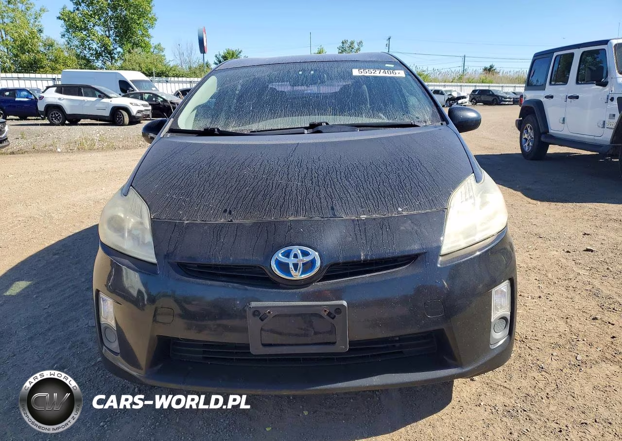 2011 Toyota Prius Two VIN:JTDKN3DU6B1360654 - 5