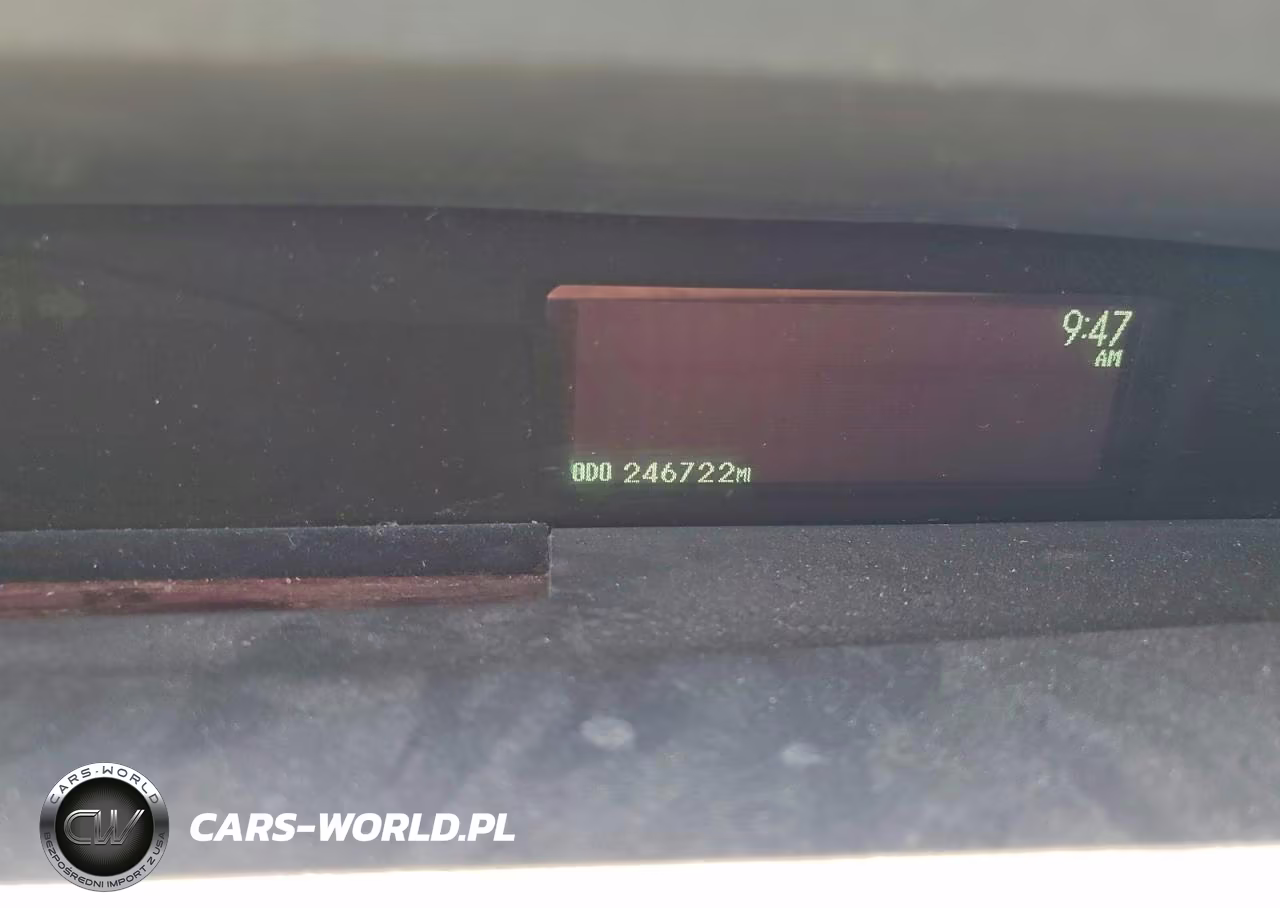 2011 Toyota Prius Two VIN:JTDKN3DU6B1360654 - 9