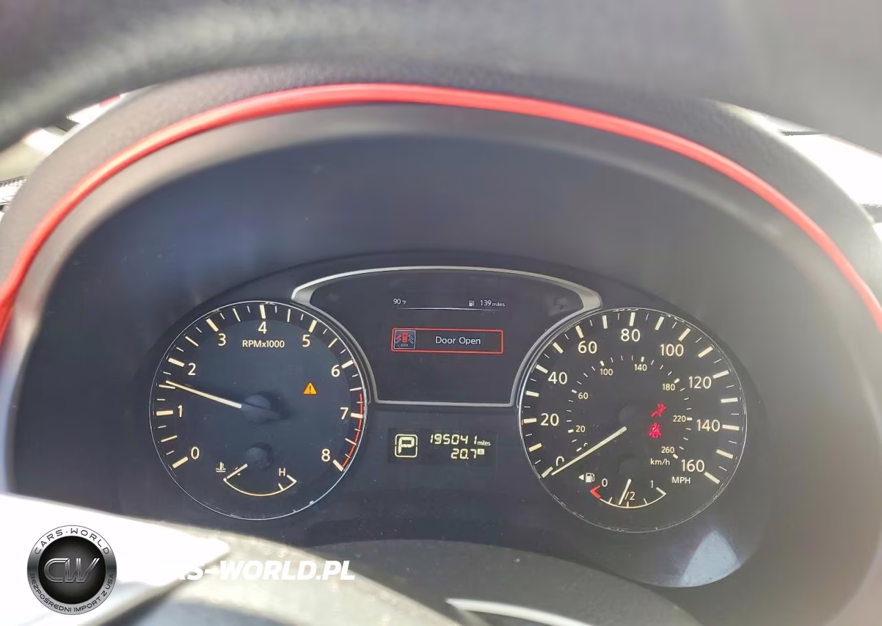 2015 Nissan Altima 2.5 S VIN:1N4AL3APXFN375615 - 9