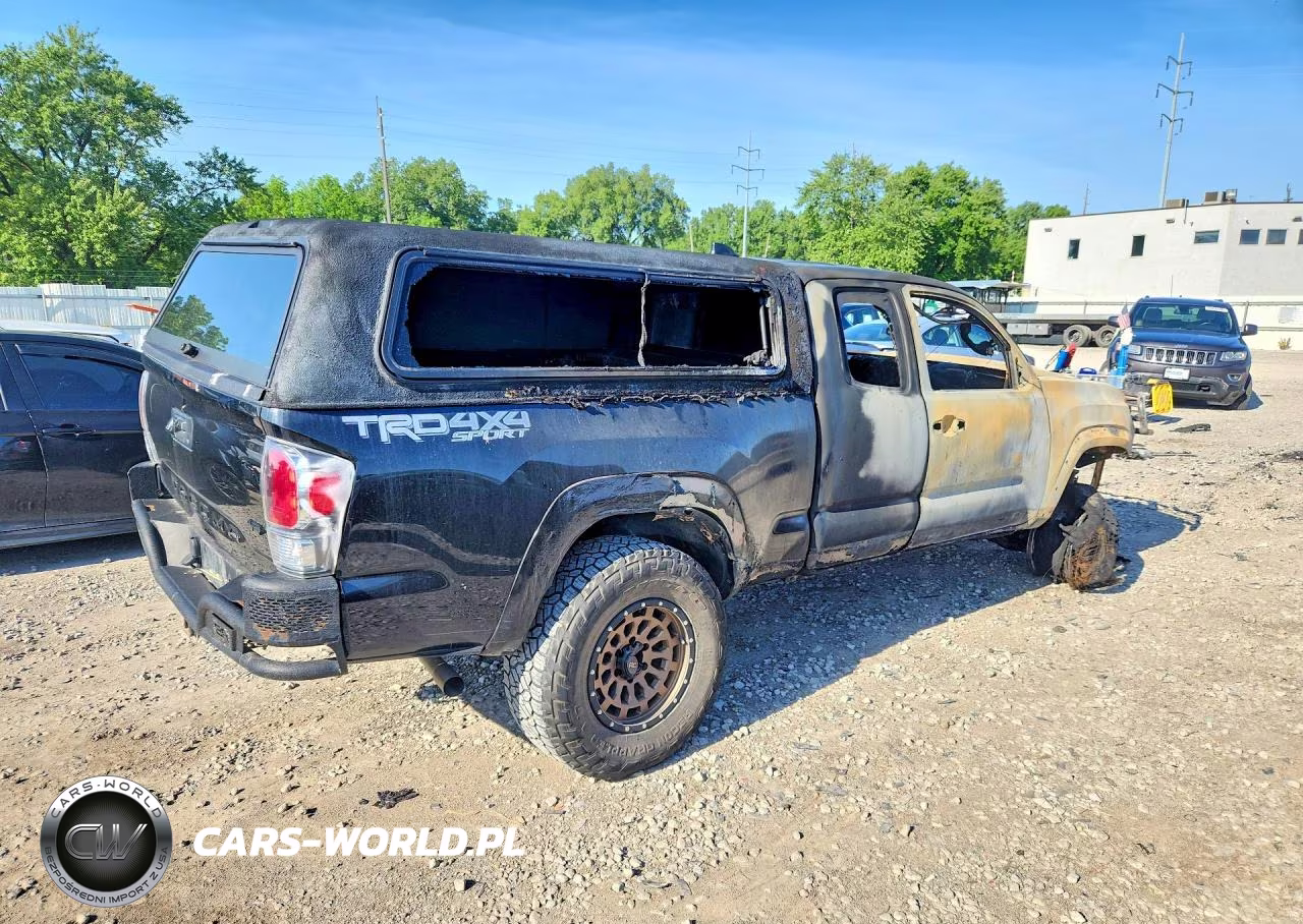 2022 Toyota Tacoma Trd Sport VIN:3TYSZ5AN8NT077777 - 3