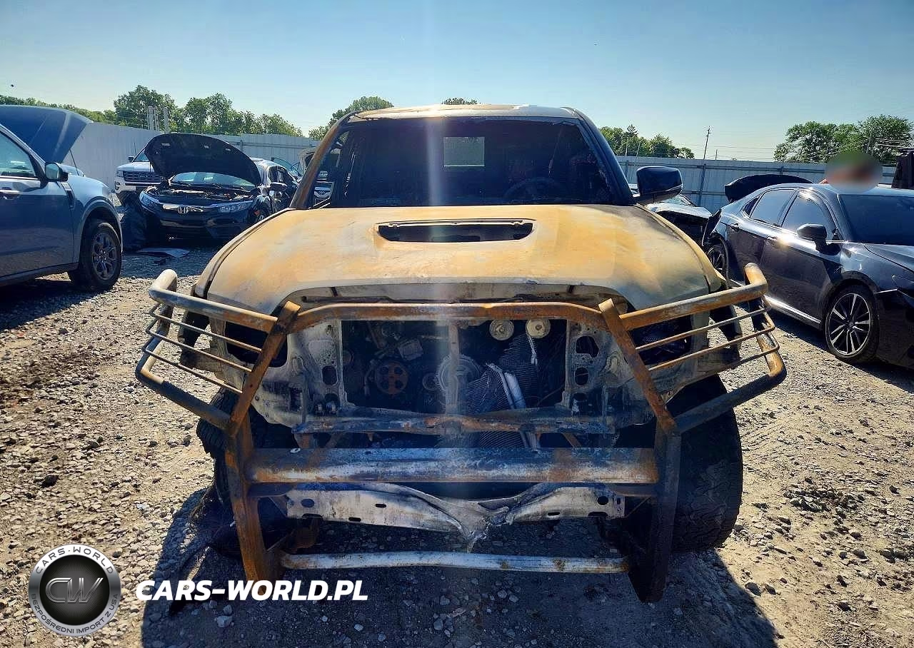 2022 Toyota Tacoma Trd Sport VIN:3TYSZ5AN8NT077777 - 5